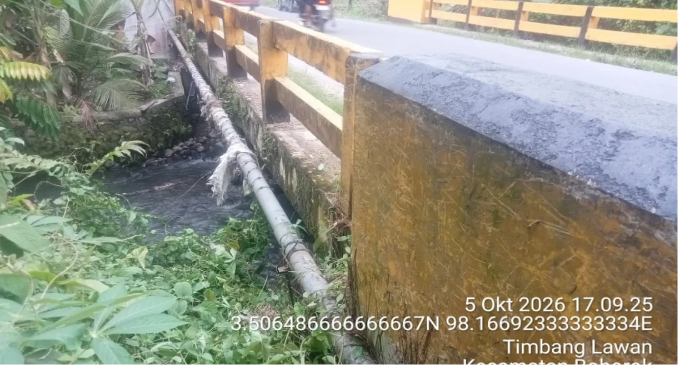 Dari arah kanan jembatan – GERIGIT 1