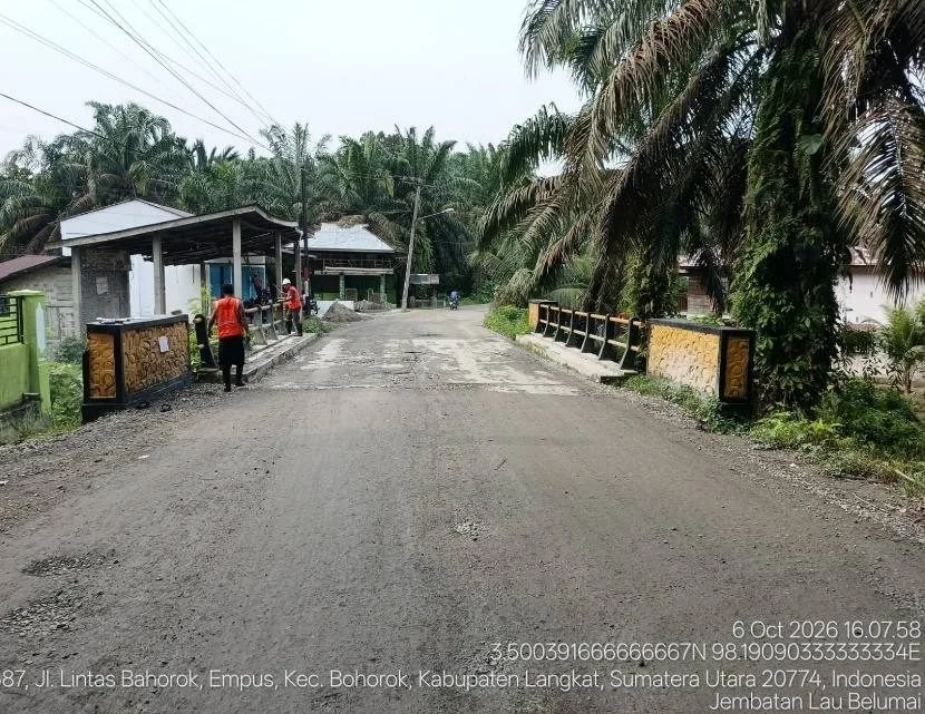 Dari arah awal ruas (masuk) – LAU BELUMAI